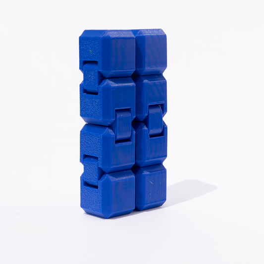 Cuby Dunkelblau