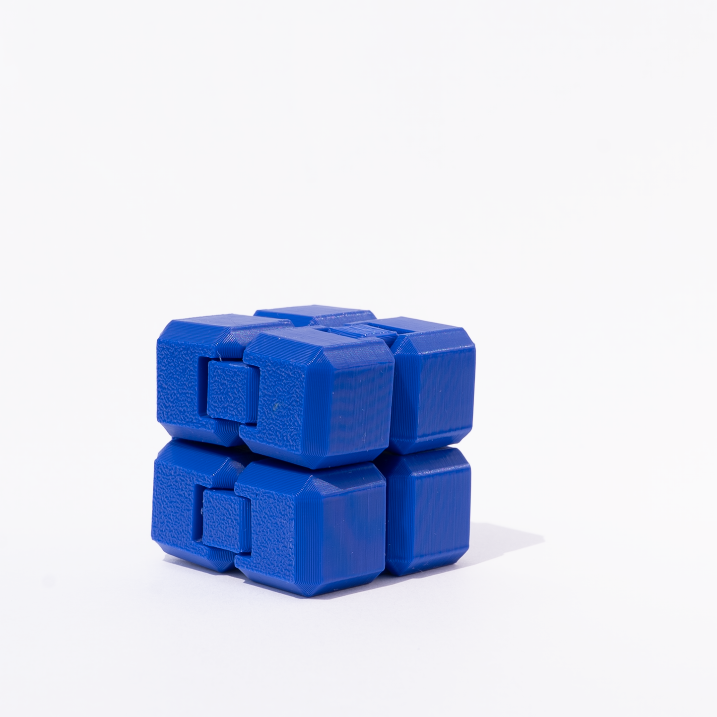 Cuby Dunkelblau